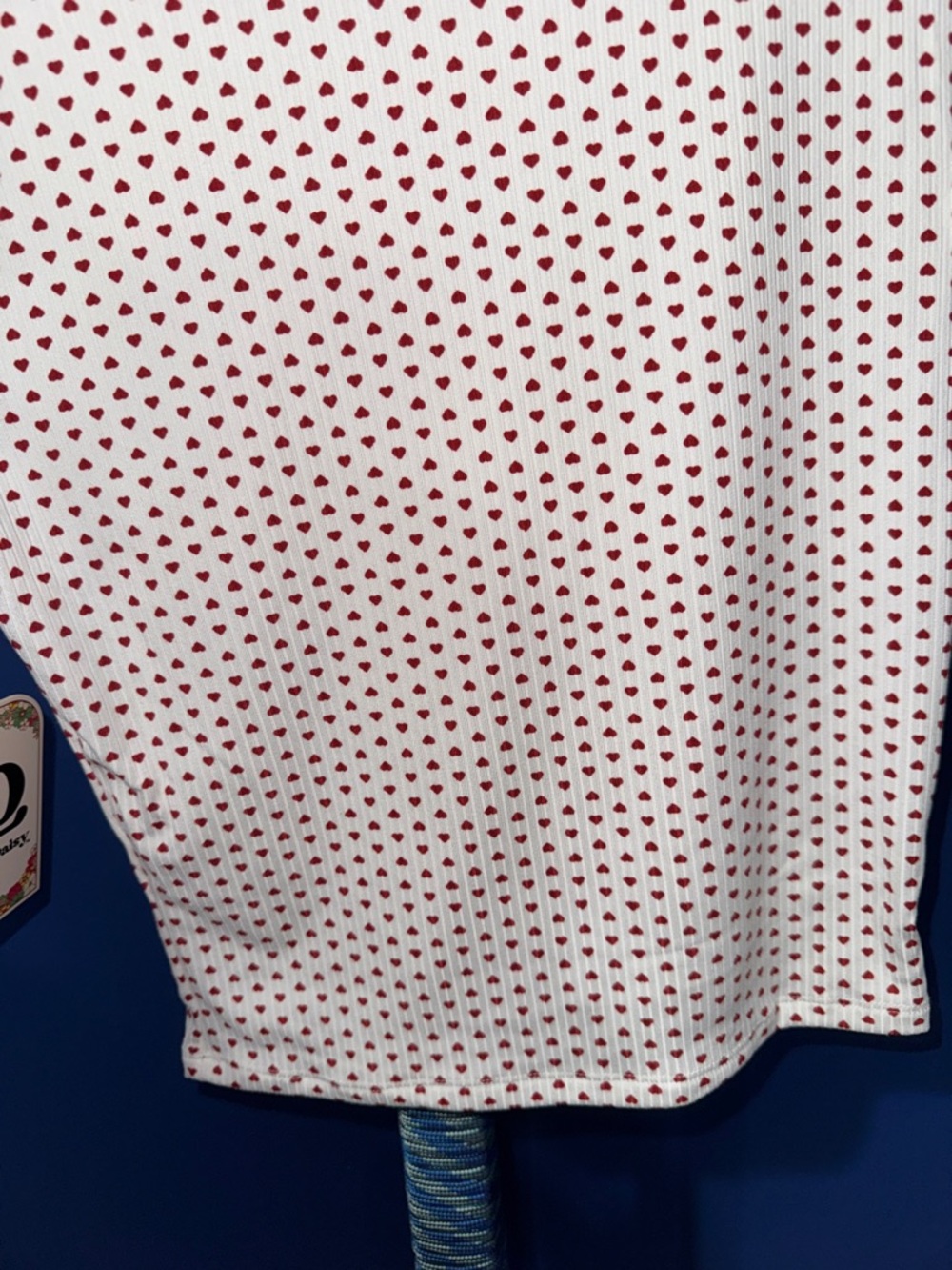 Red Heart Print Ribbed Cropped Tee Size Large NWT - Picture 11 of 11